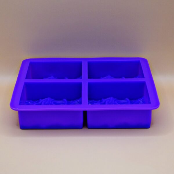 Silicone mould with 4 compartments - Image 3