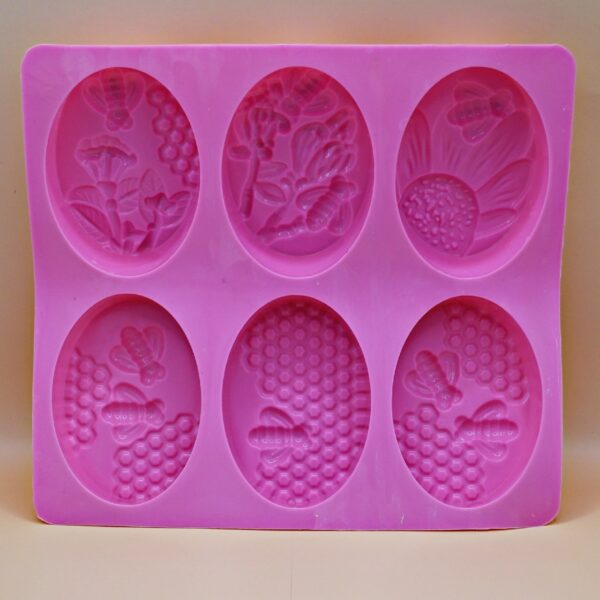 6 Compartment Oval Silicone Moulds with Bees and Flowers